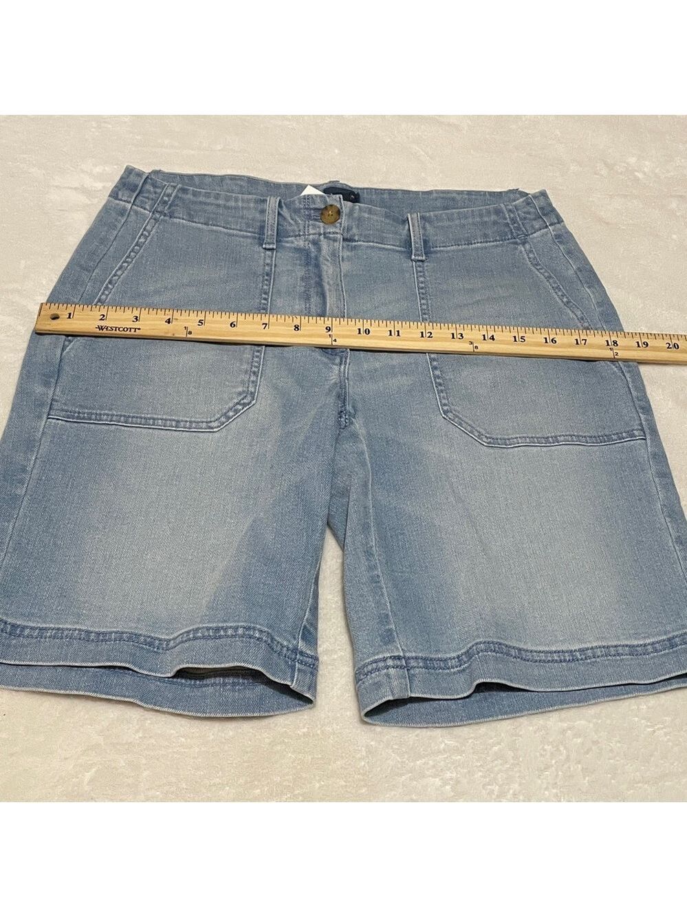 J. Jill Light Blue Patch Pocket Denim Jean Shorts Sz 6 - Picture 5 of 11